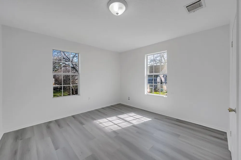 214 Hagerman Street Houston, TX 77011