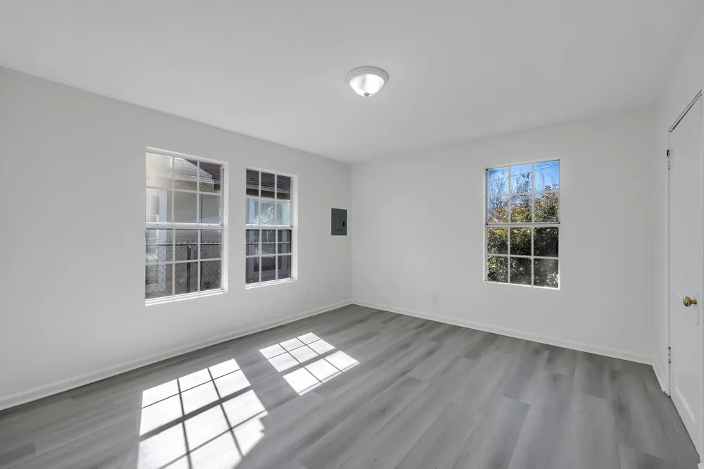 214 Hagerman Street Houston, TX 77011