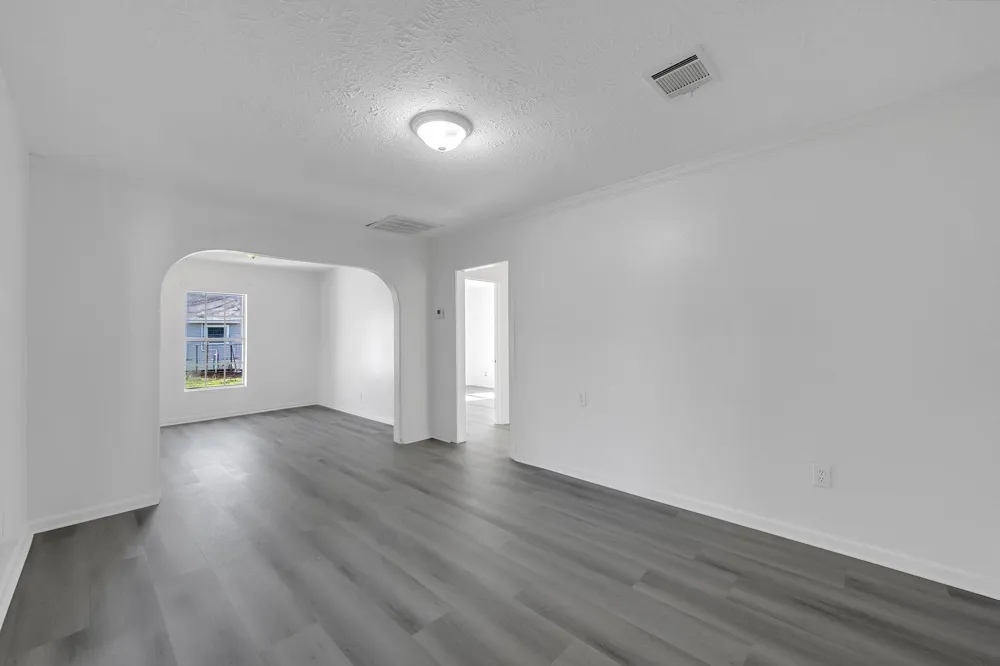 214 Hagerman Street Houston, TX 77011