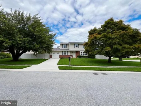 2701 TANEY LANE