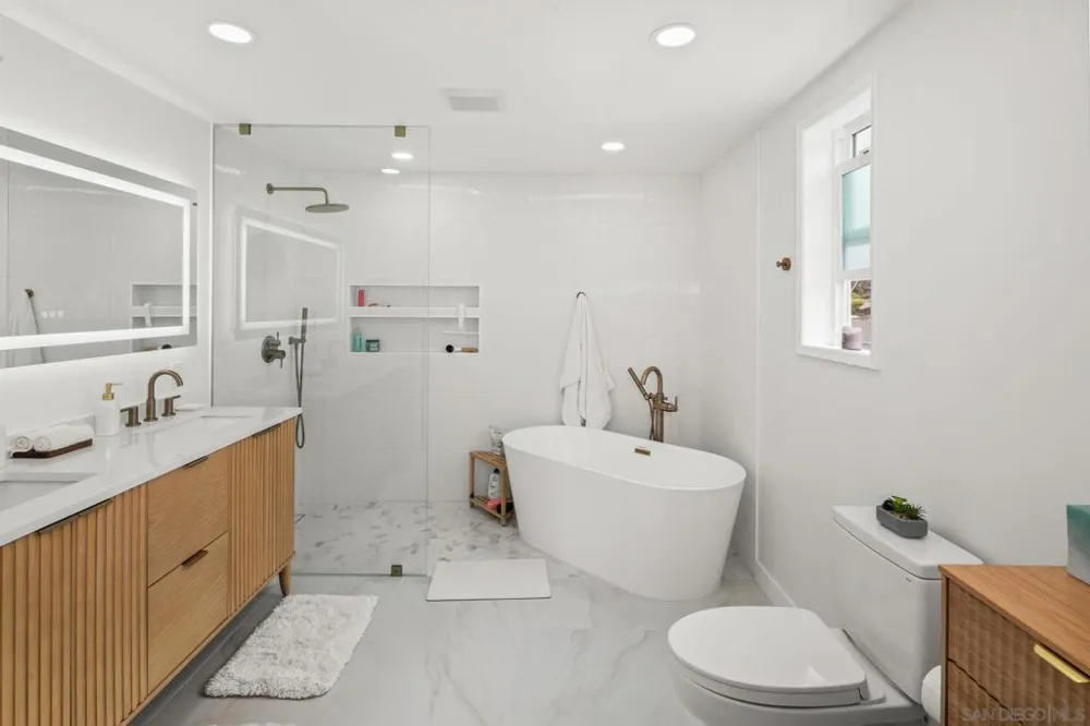1414 4th St Coronado, CA 92118