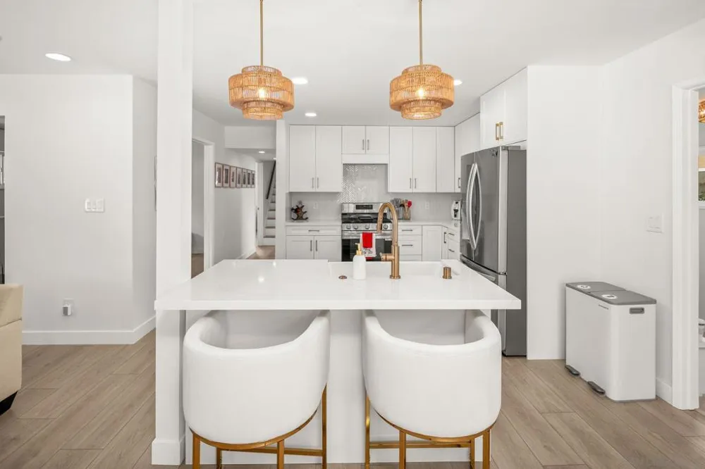 1414 4th St Coronado, CA 92118