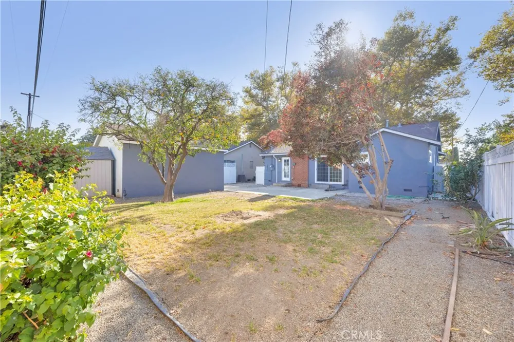 353 S Crest Orange, CA 92868