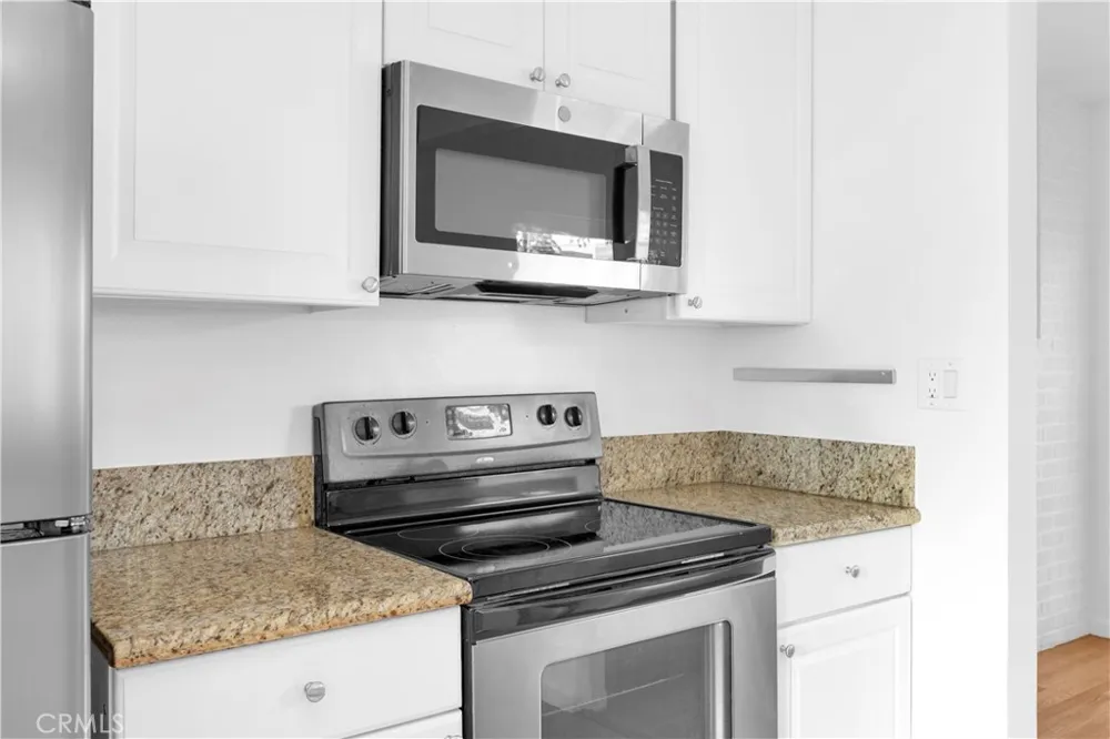 353 S Crest Orange, CA 92868