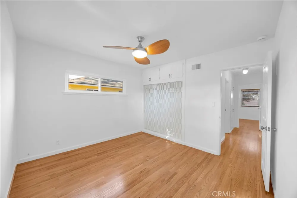 353 S Crest Orange, CA 92868