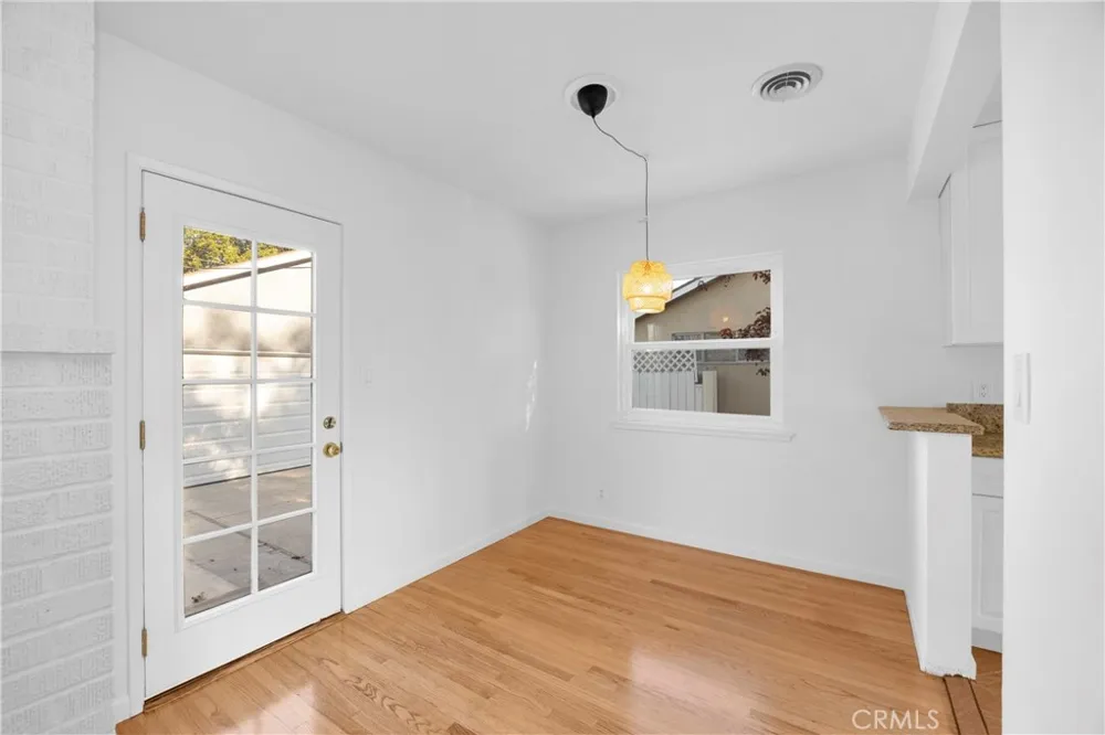 353 S Crest Orange, CA 92868