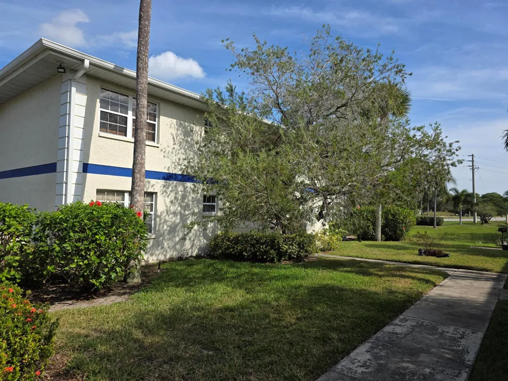 1503 SE Royal Green Circle #201 Port St. Lucie, FL 34952