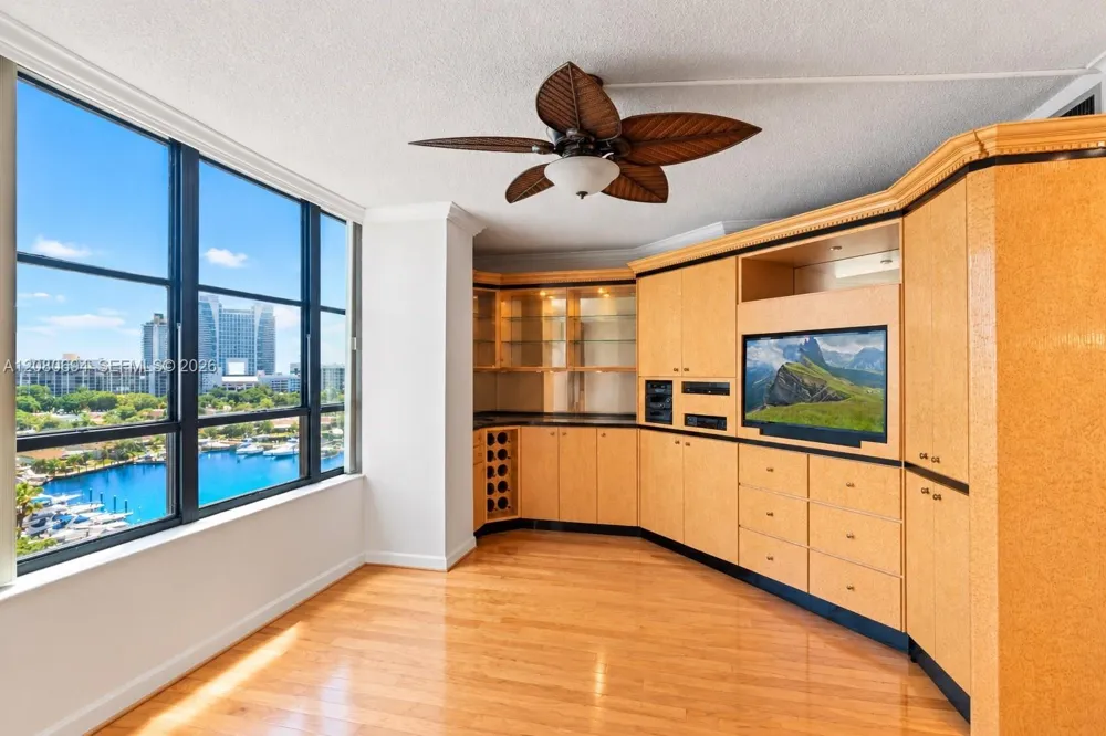 500 Three Islands Blvd #618 Hallandale Beach, FL 33009