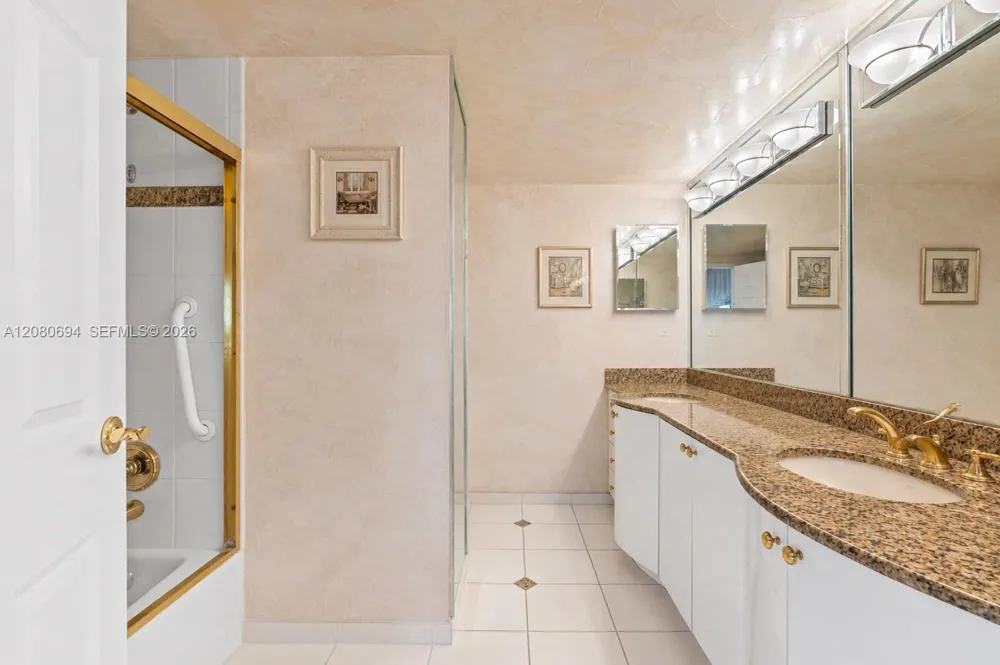 500 Three Islands Blvd #618 Hallandale Beach, FL 33009