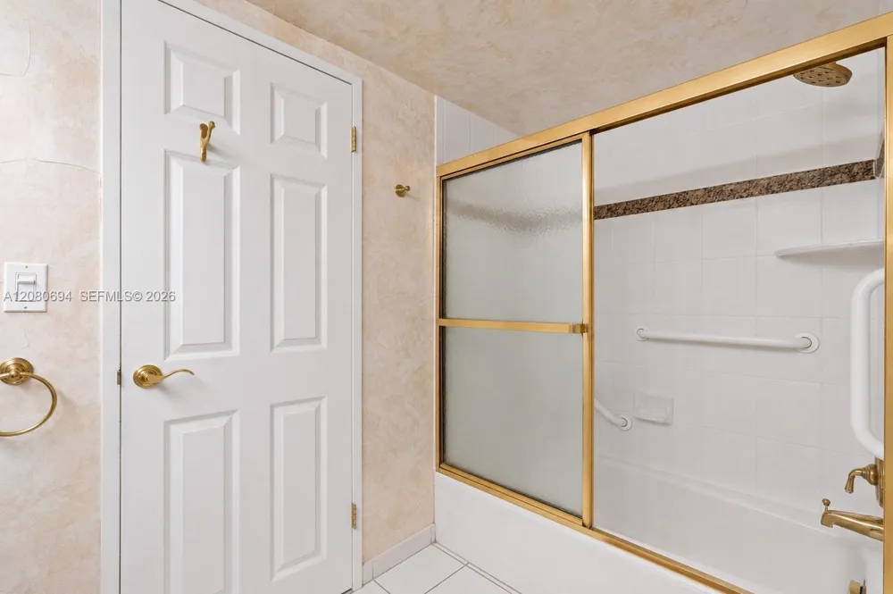 500 Three Islands Blvd #618 Hallandale Beach, FL 33009