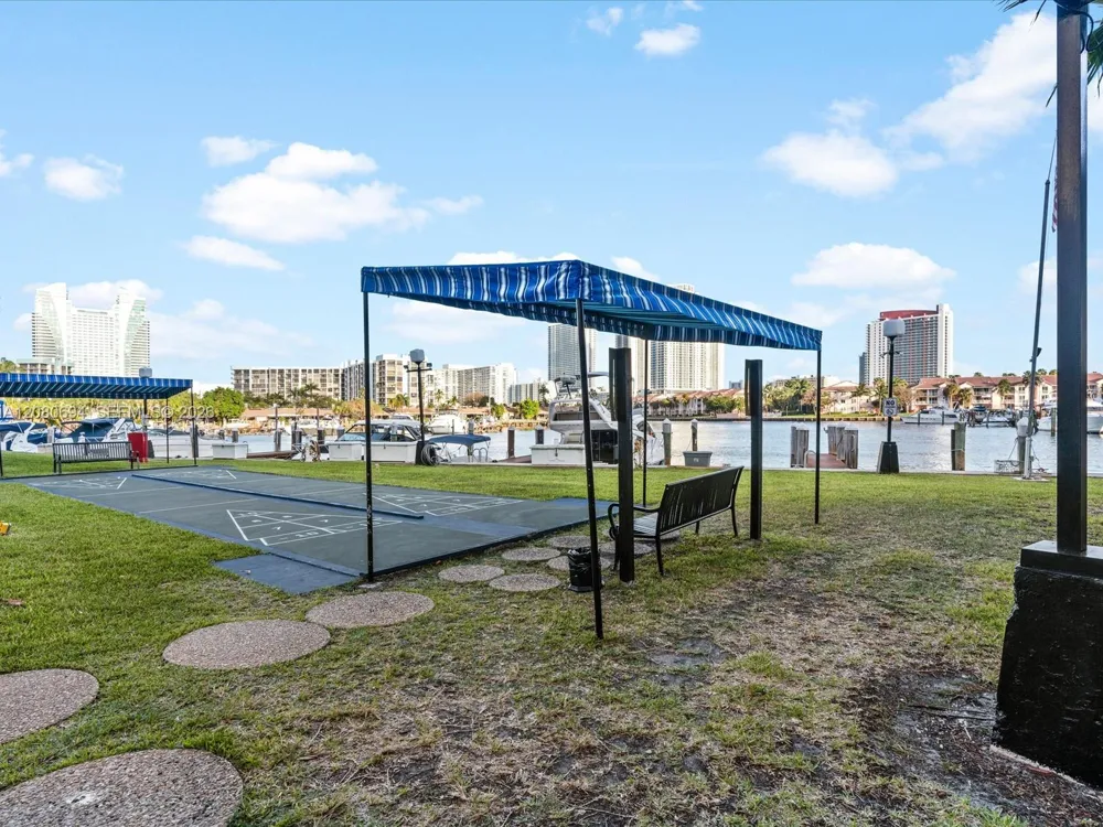 500 Three Islands Blvd #618 Hallandale Beach, FL 33009