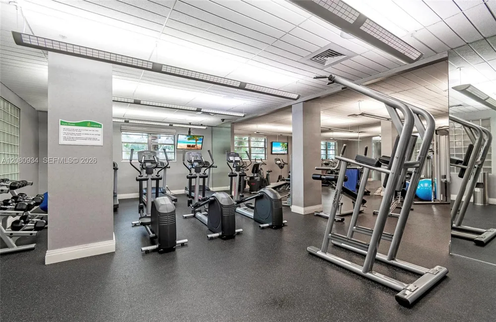 3801 S Ocean Dr #4B Hollywood, FL 33019