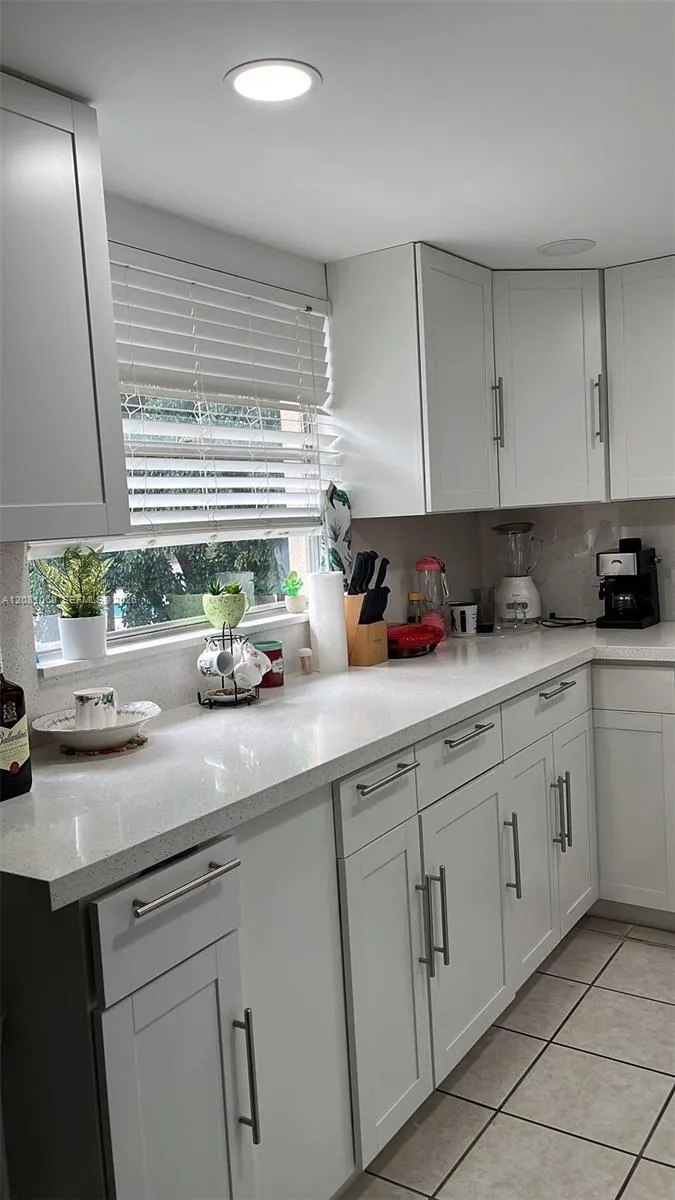 100 SW 132nd Way #305K Pembroke Pines, FL 33027