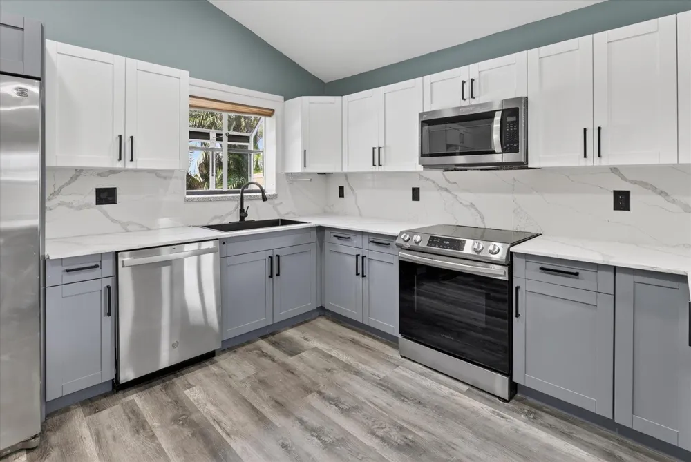 3230 Alexander Court Palm City, FL 34990