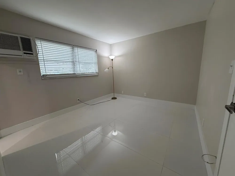 5174 NE 6th Avenue #507 Oakland Park, FL 33334