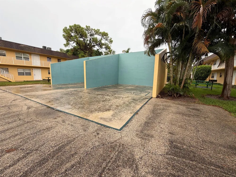 5174 NE 6th Avenue #507 Oakland Park, FL 33334