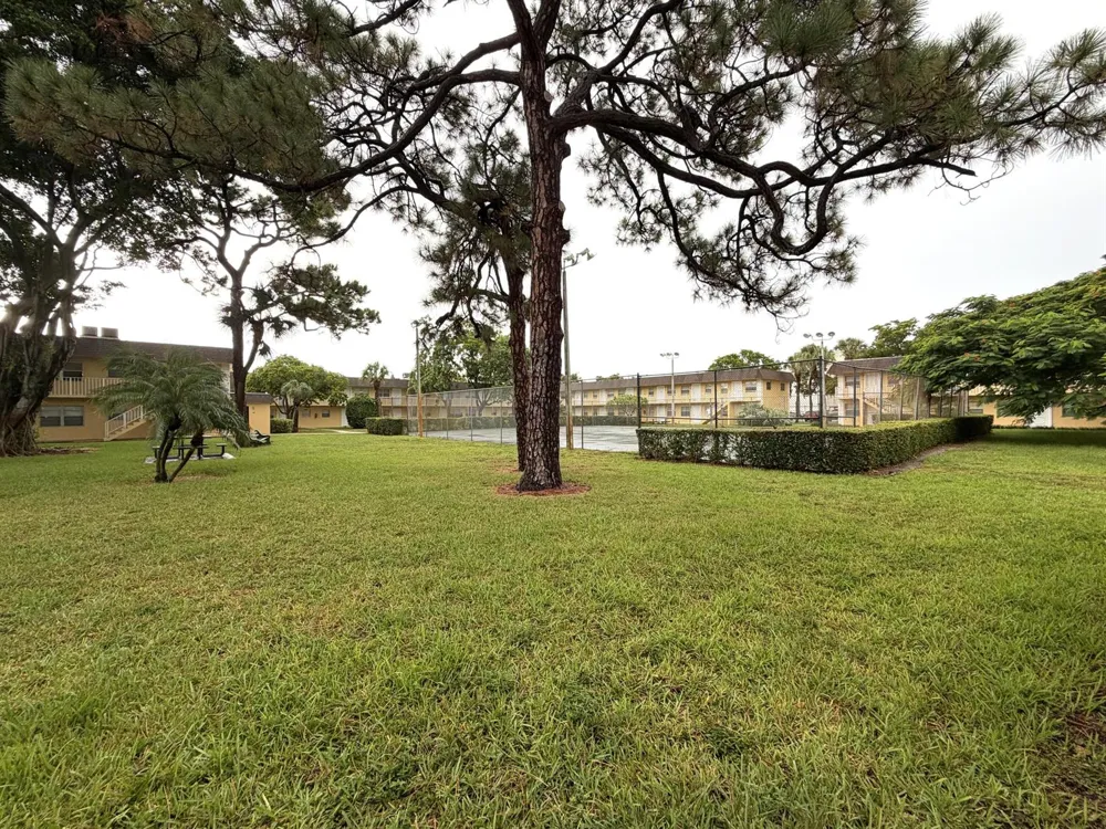 5174 NE 6th Avenue #507 Oakland Park, FL 33334