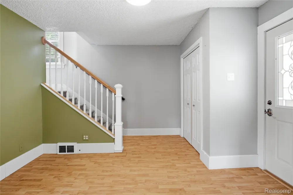 536 E Maplehurst Street Ferndale City, MI 48220