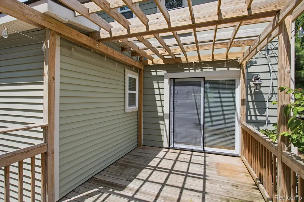 536 E Maplehurst Street Ferndale City, MI 48220