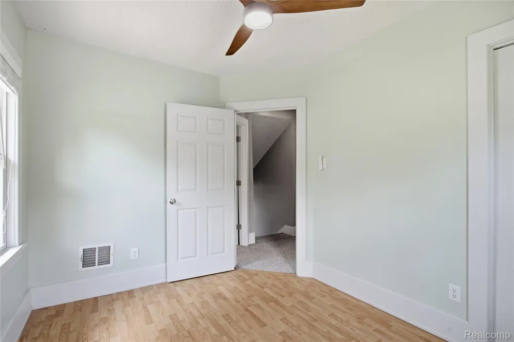 536 E Maplehurst Street Ferndale City, MI 48220