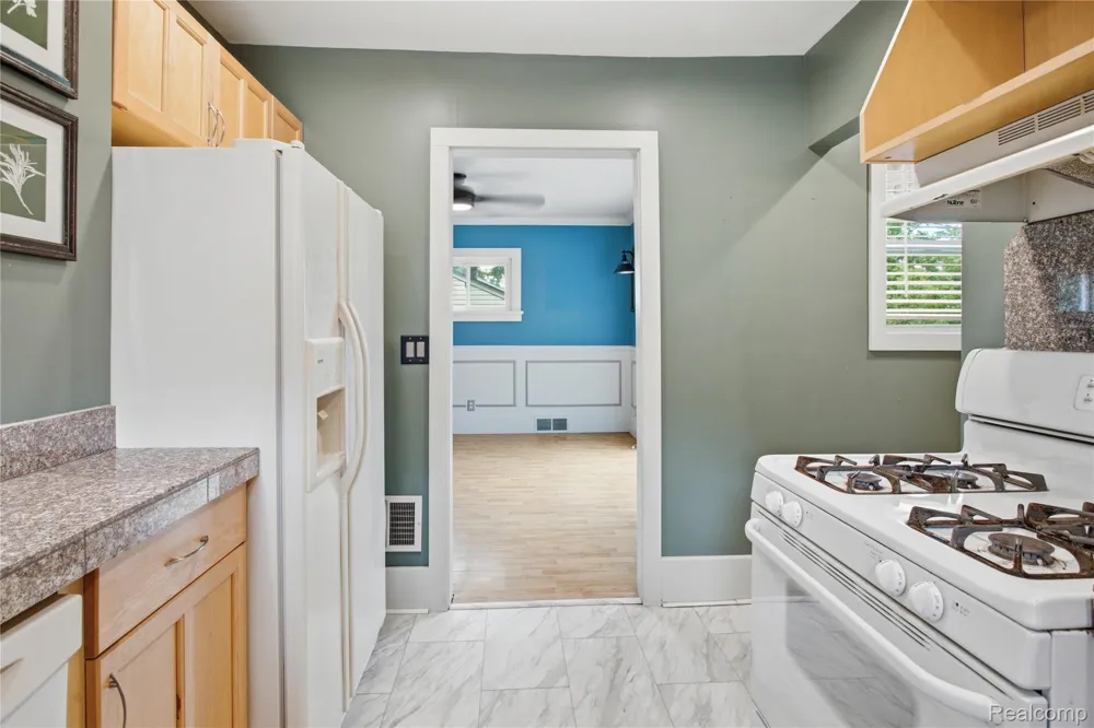 536 E Maplehurst Street Ferndale City, MI 48220