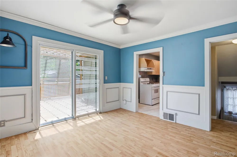 536 E Maplehurst Street Ferndale City, MI 48220
