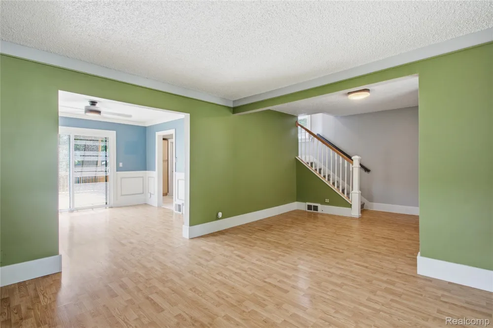 536 E Maplehurst Street Ferndale City, MI 48220