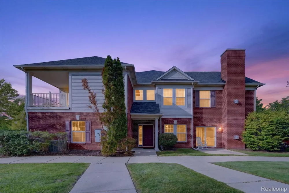 292 Cherry Stone Drive Canton Charter Township, MI 48188