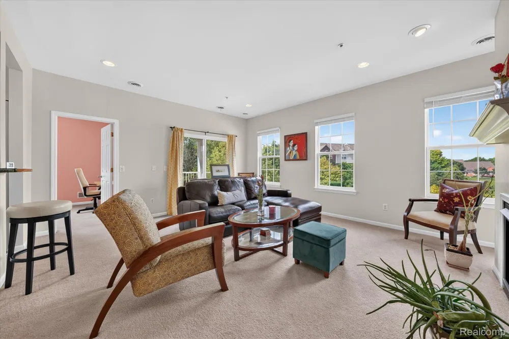292 Cherry Stone Drive Canton Charter Township, MI 48188