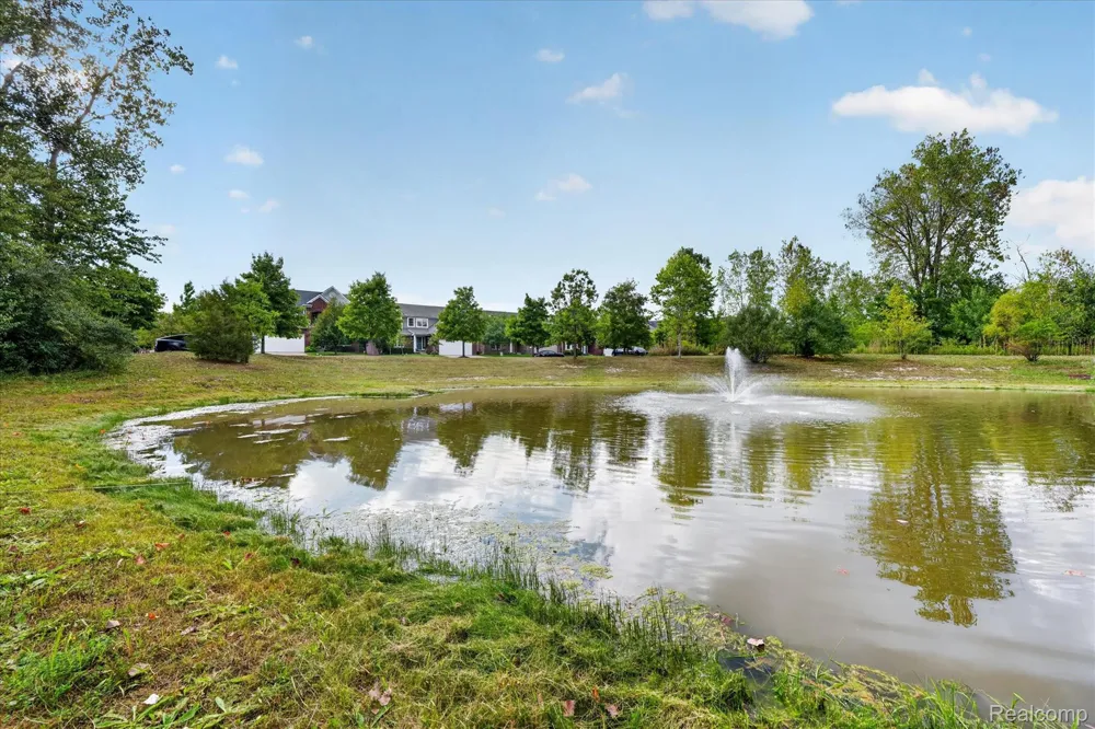 292 Cherry Stone Drive Canton Charter Township, MI 48188