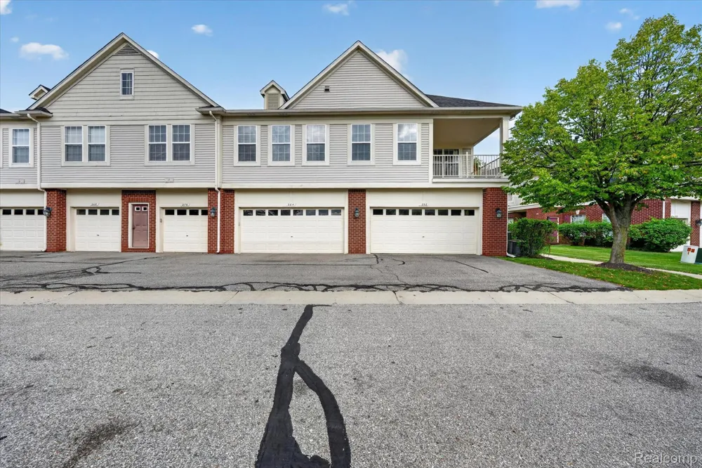 292 Cherry Stone Drive Canton Charter Township, MI 48188