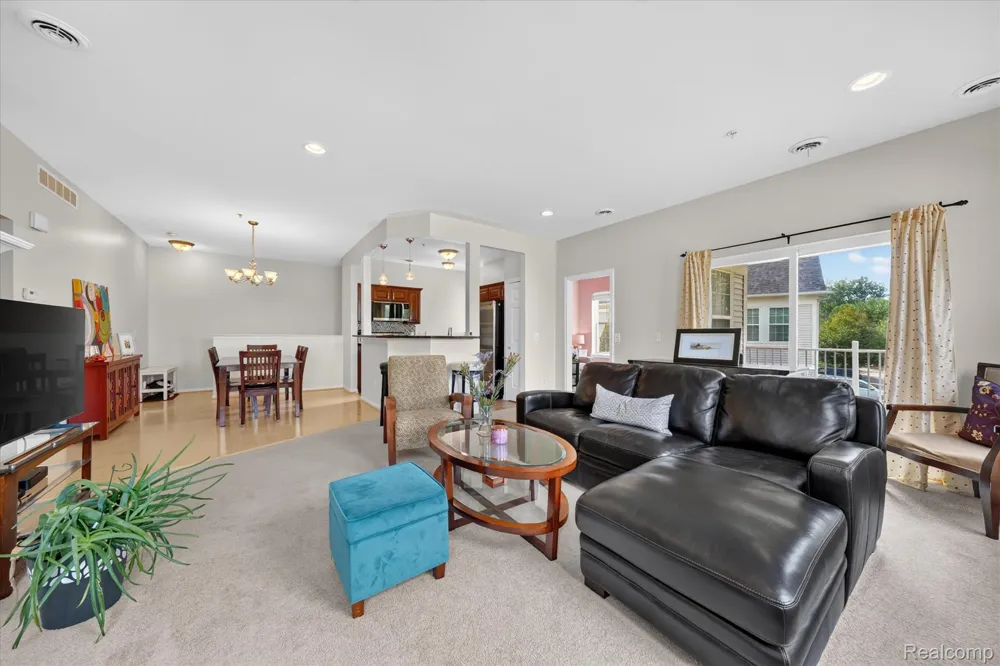 292 Cherry Stone Drive Canton Charter Township, MI 48188