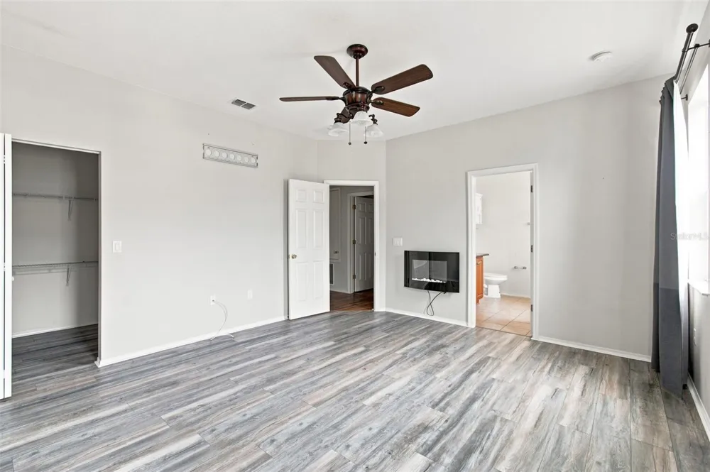 5108 BUTTERFLY SHELL DRIVE Apollo Beach, FL 33572