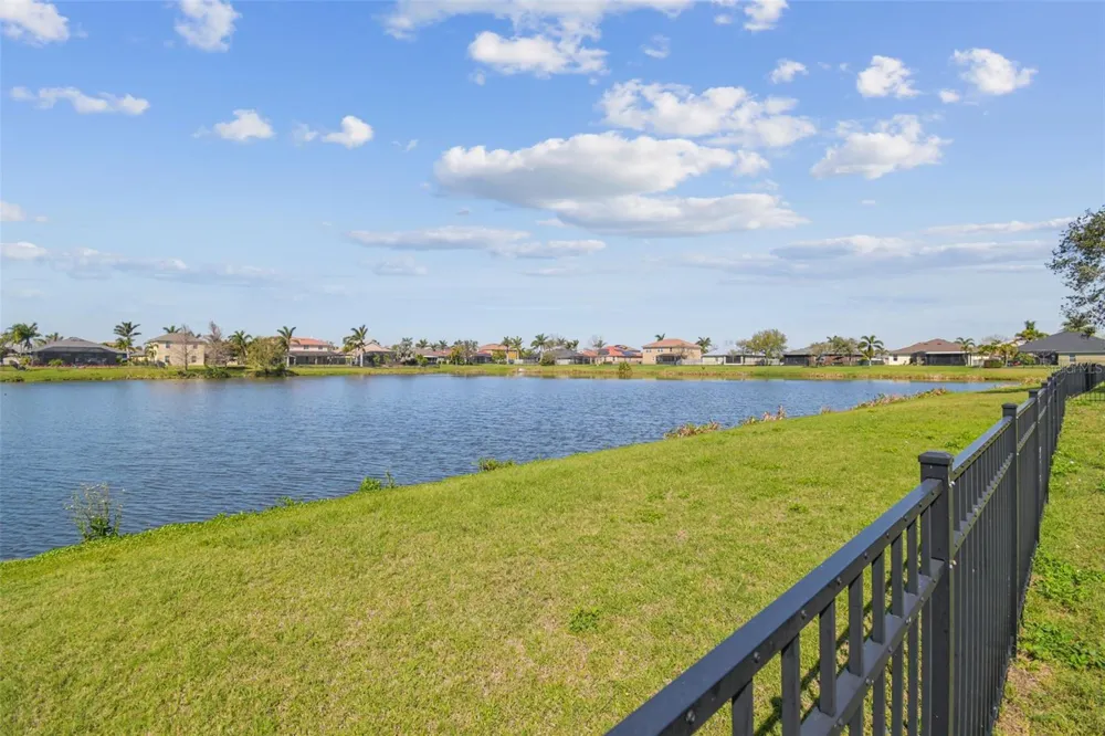 5108 BUTTERFLY SHELL DRIVE Apollo Beach, FL 33572