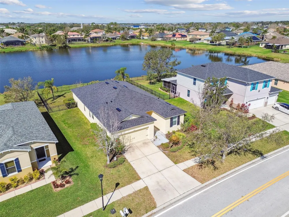 5108 BUTTERFLY SHELL DRIVE Apollo Beach, FL 33572