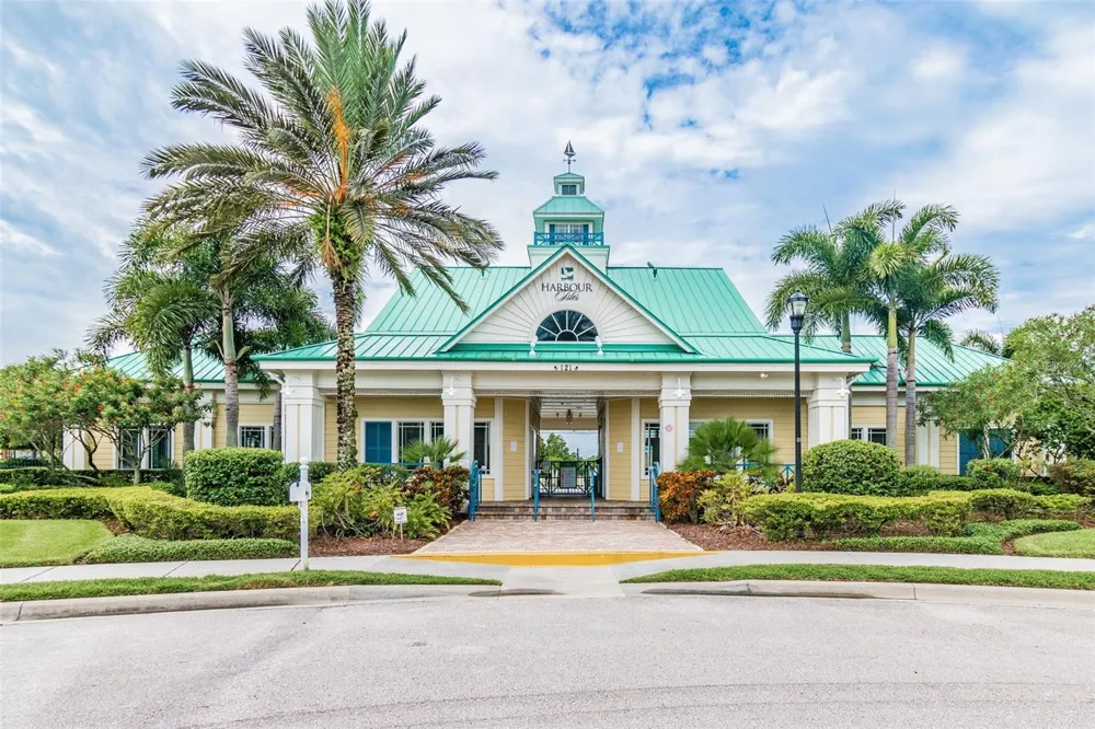 5108 BUTTERFLY SHELL DRIVE Apollo Beach, FL 33572