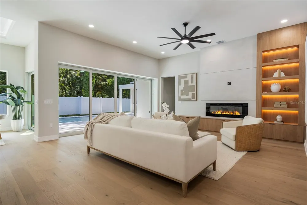 1702 ARBOR PARK DRIVE Winter Park, FL 32789