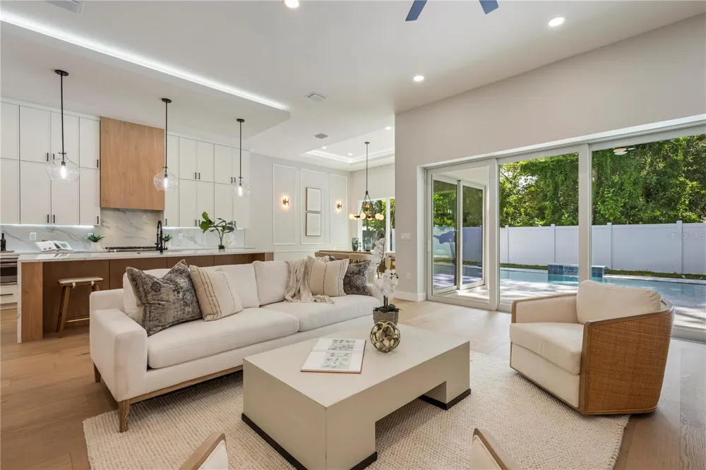 1702 ARBOR PARK DRIVE Winter Park, FL 32789