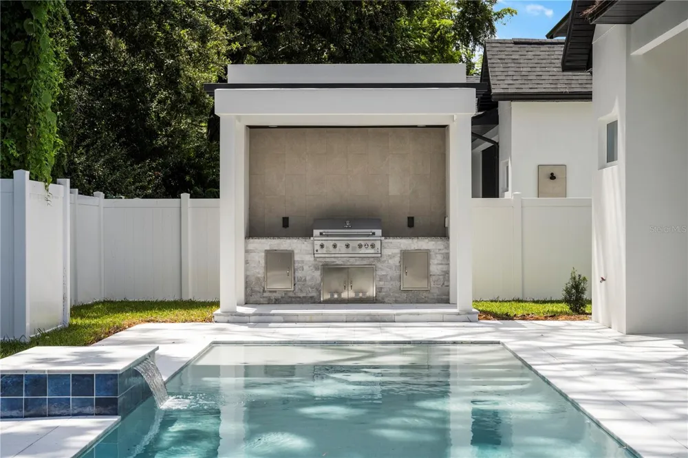 1702 ARBOR PARK DRIVE Winter Park, FL 32789