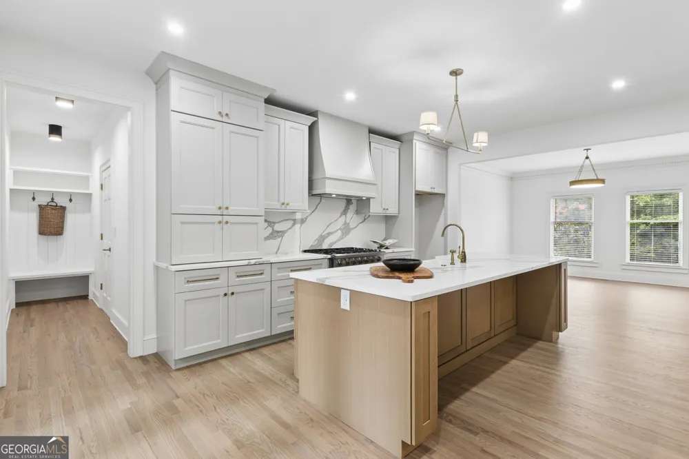 2352 Brittany LN Marietta, GA 30062