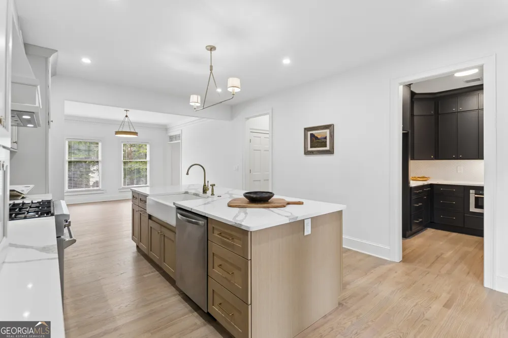 2352 Brittany LN Marietta, GA 30062