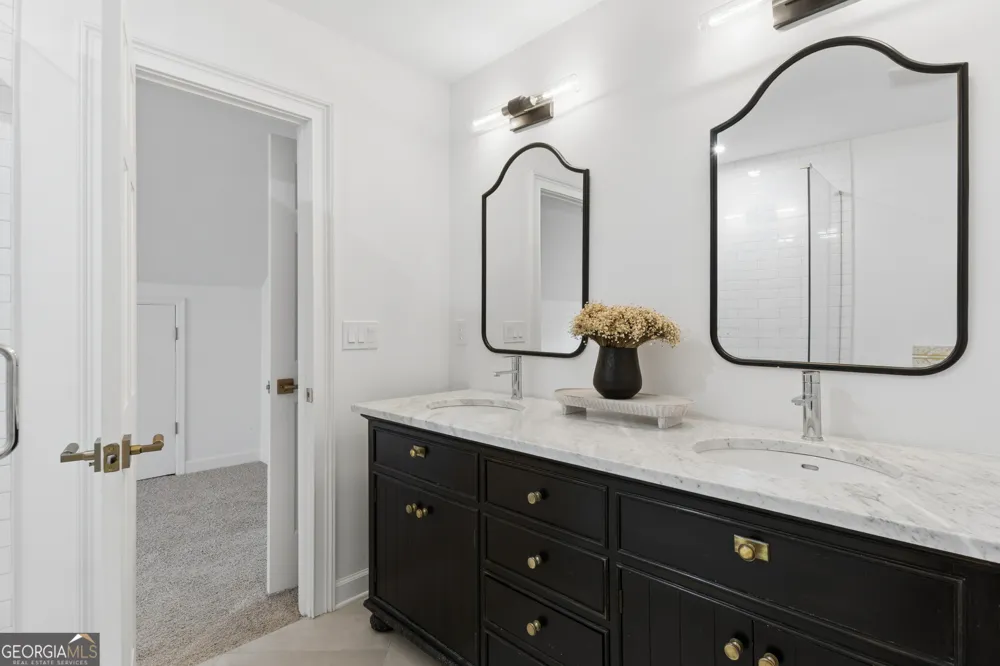 2352 Brittany LN Marietta, GA 30062