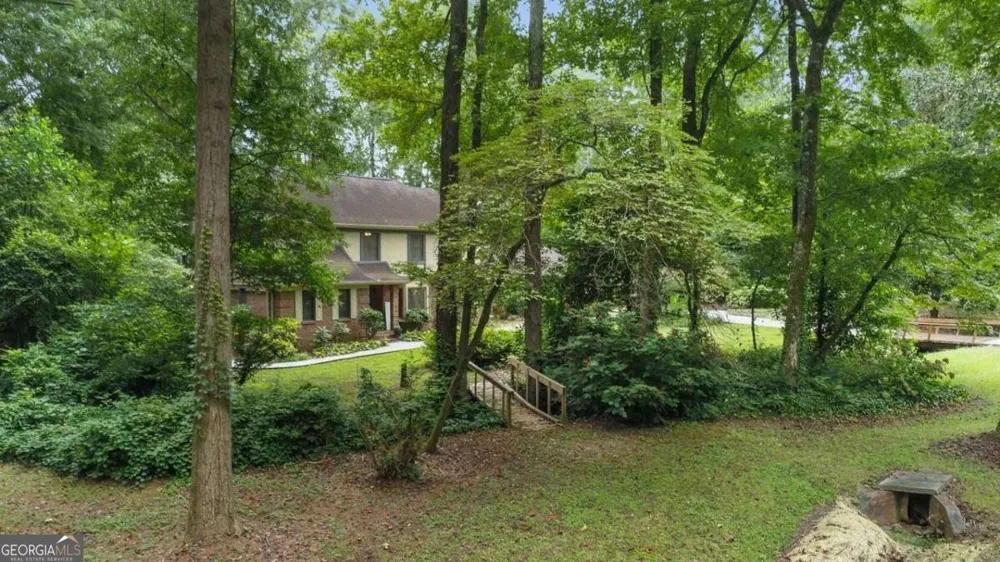 2645 Creek Indian TRL Jonesboro, GA 30236