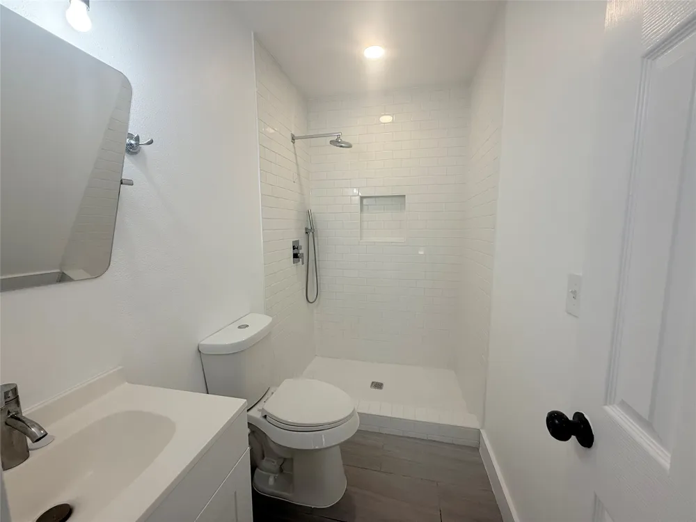 126 Smith Lane #E San Marcos, TX 78666
