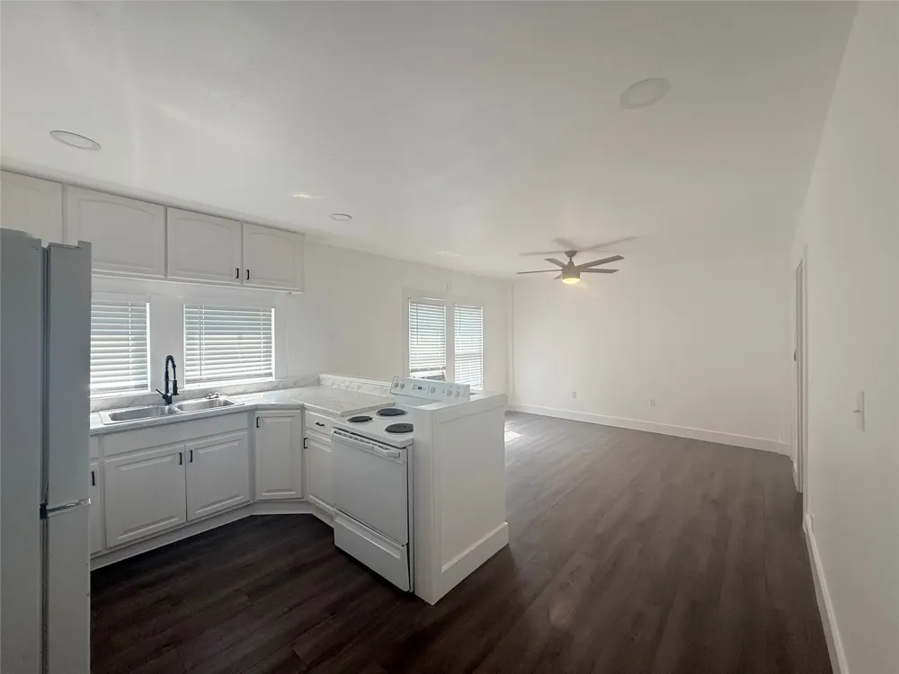 126 Smith Lane #E San Marcos, TX 78666