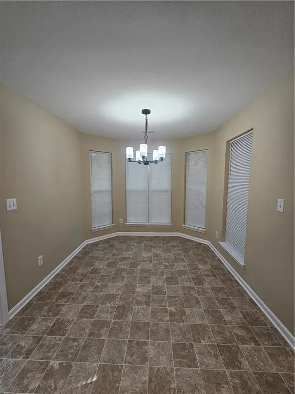 25 Hearthstone Drive Stockbridge, GA 30281