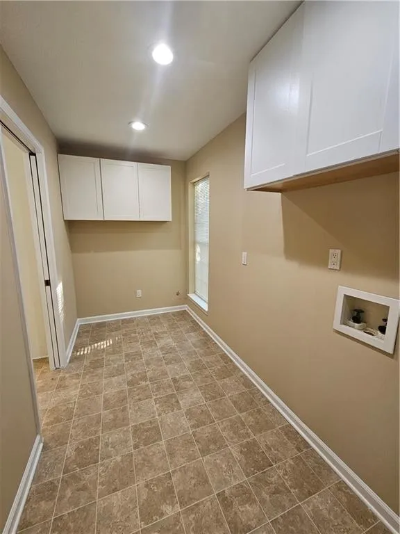 25 Hearthstone Drive Stockbridge, GA 30281
