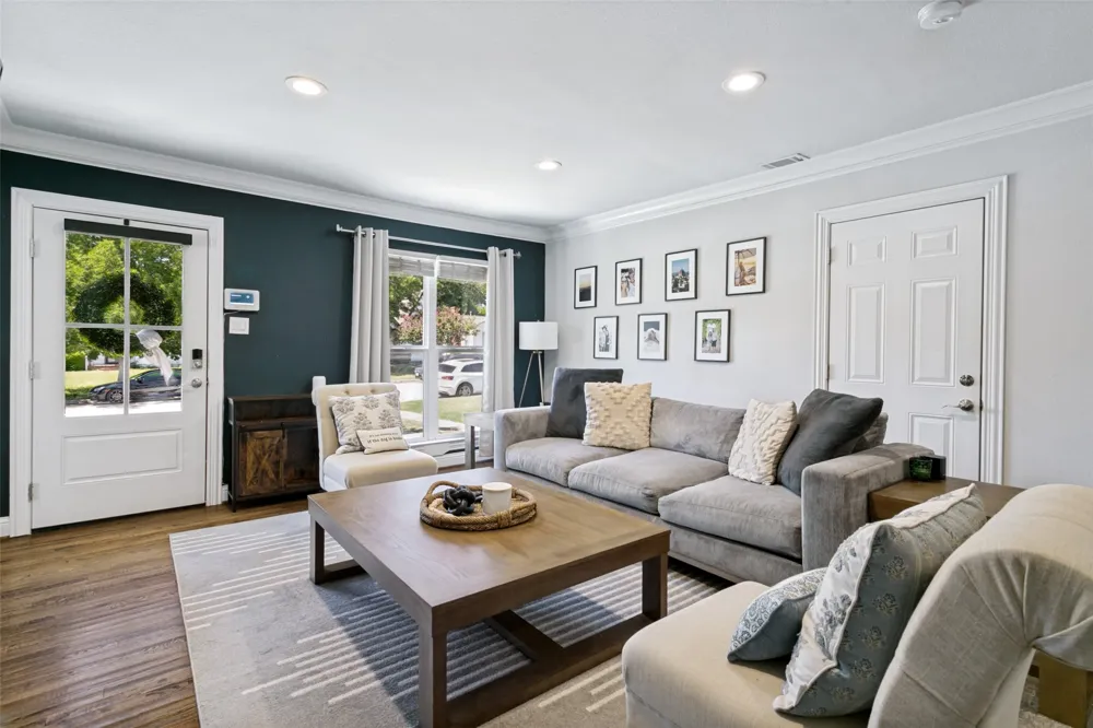 4920 Birchman Avenue Fort Worth, TX 76107