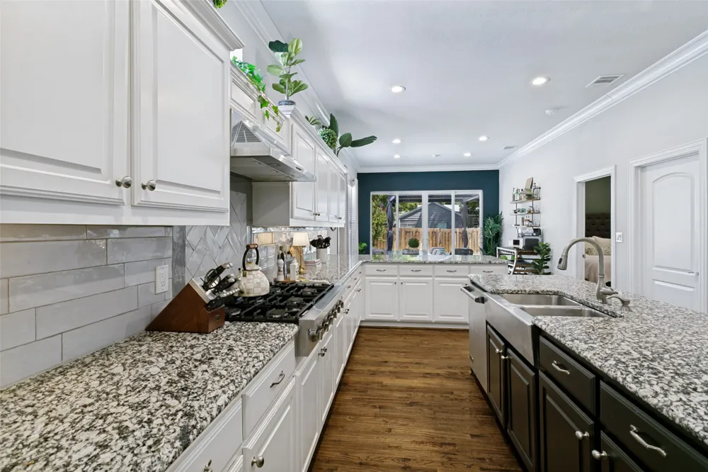 4920 Birchman Avenue Fort Worth, TX 76107