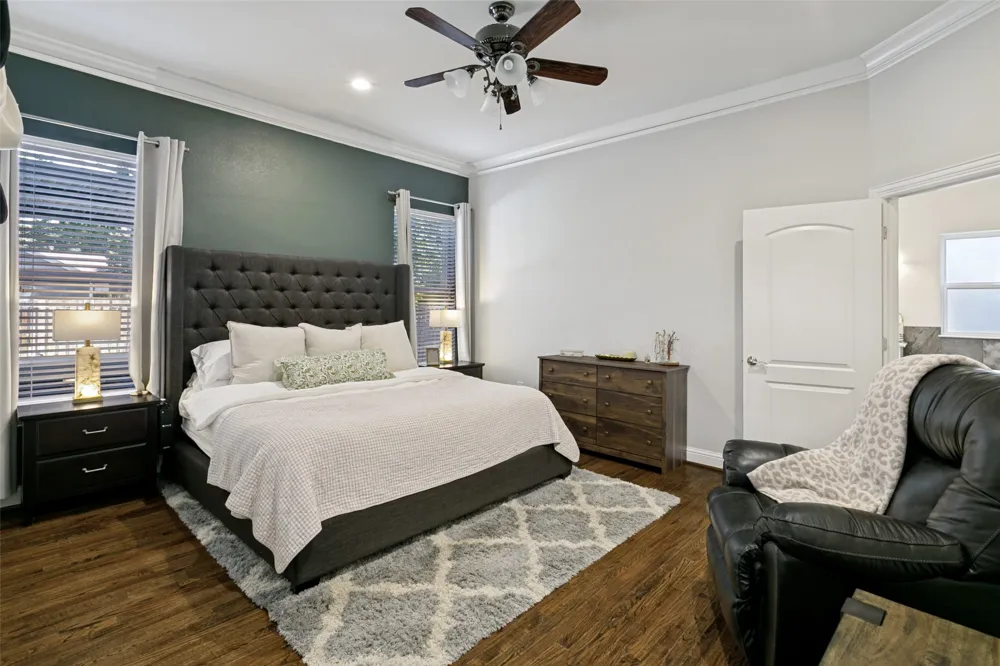 4920 Birchman Avenue Fort Worth, TX 76107